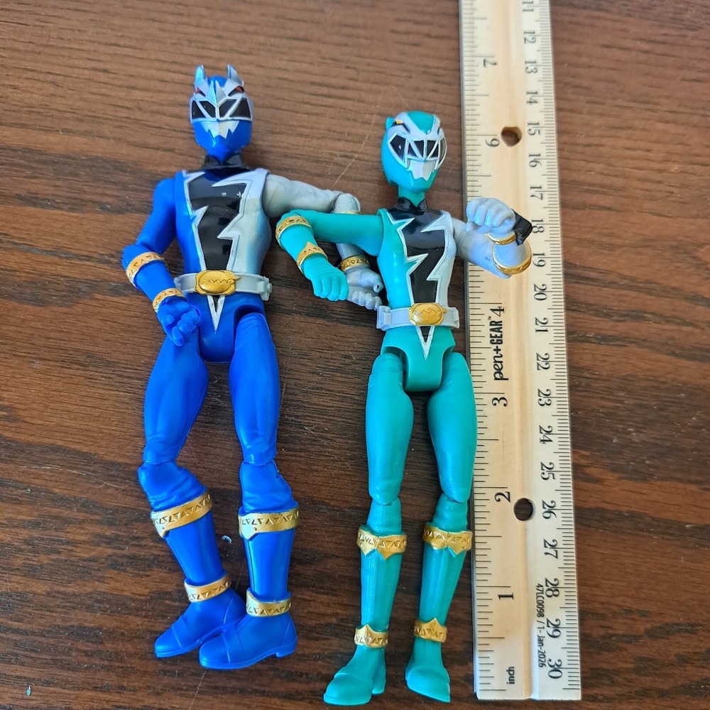 Power Rangers Dino Fury Blue and Green Ranger 6 Inch Action Figure Lot of 2